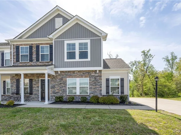 5016 Berkley Mill Dr, Chester, VA 23831