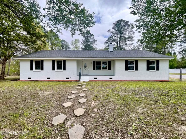 1215 Village Street, Conway, SC 29526