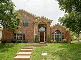428 Ridge Meade Dr, Lewisville, TX 75067