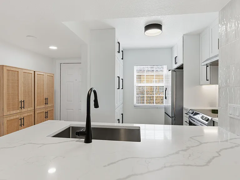 1155 Lake Shore Dr #202 — Photo 11