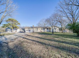 16081 County Road 8200, Rolla, MO 65401