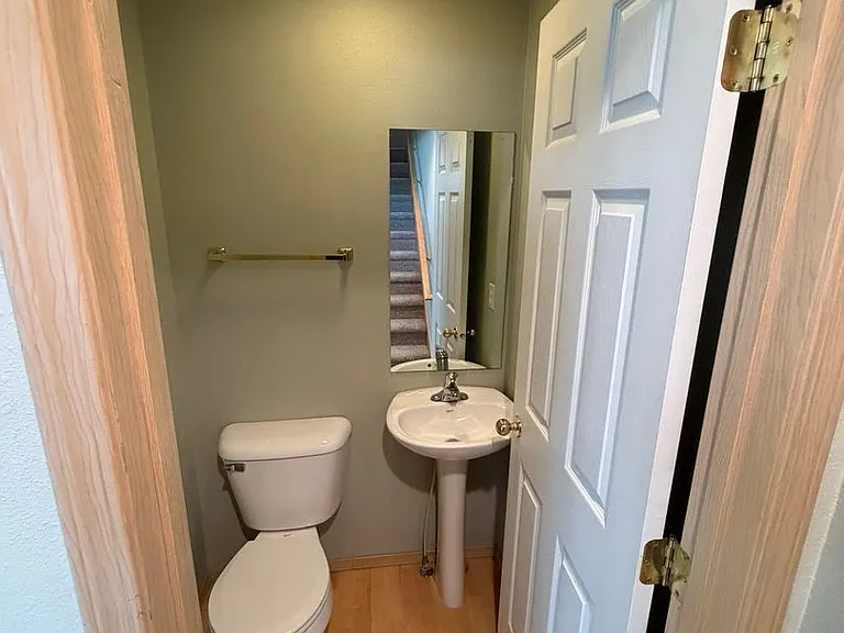 1222 8th St W — Photo 28