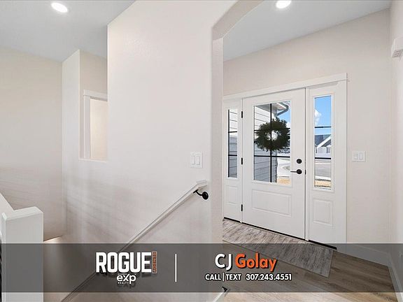 3rd image of 2773 Laredo Way