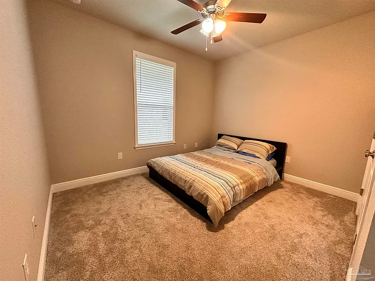 2346 Habersham Ln — Photo 18