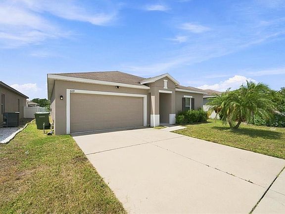 2nd image of 609 LUCERNE BOULEVARD