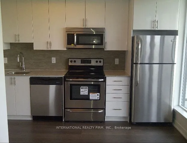 225 Sackville St #2402 — Photo 6