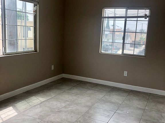 4th image of 4159 44th St