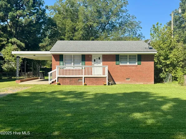 108 Magnolia Street, Woodland, NC 27897