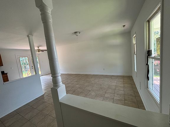 2nd image of 8907 Leafycreek Dr