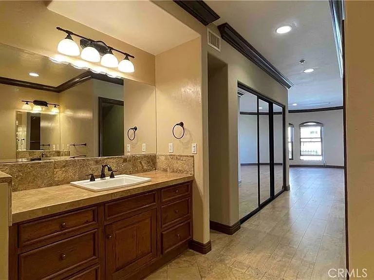 107 Avenida De La Estrella #A — Photo 25