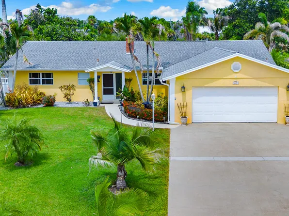 622 SW Pine Tree Lane, Palm City, FL 34990