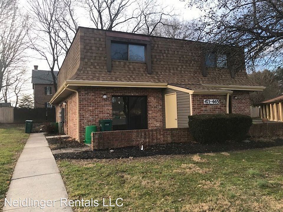 1st image of 405 Garden Dr