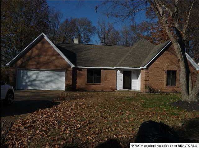 1st image of 350 Plum Point Ave