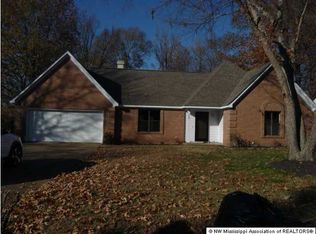 350 Plum Point Ave, Southaven, MS 38671