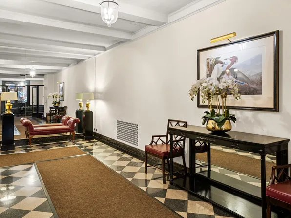 81 Irving Place 10D image 7 of 7