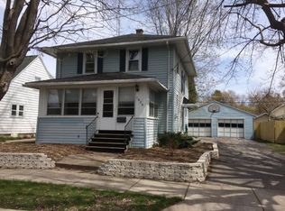 1624 N Clark St, Appleton, WI 54911