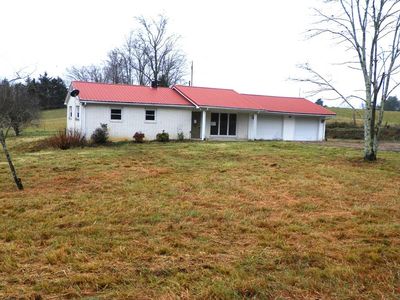 271 Geesling Ln, Hilham, TN, 38568