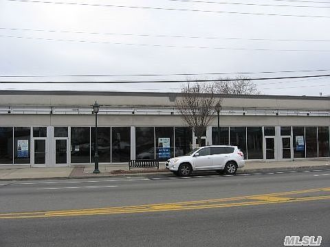 1st image of 1069 Hempstead Tpke