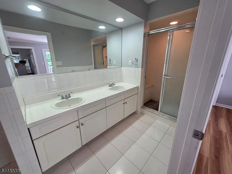 105 Roseland Ave #1104 — Photo 8
