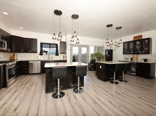 1012 25th St SE, Rio Rancho, NM 87124