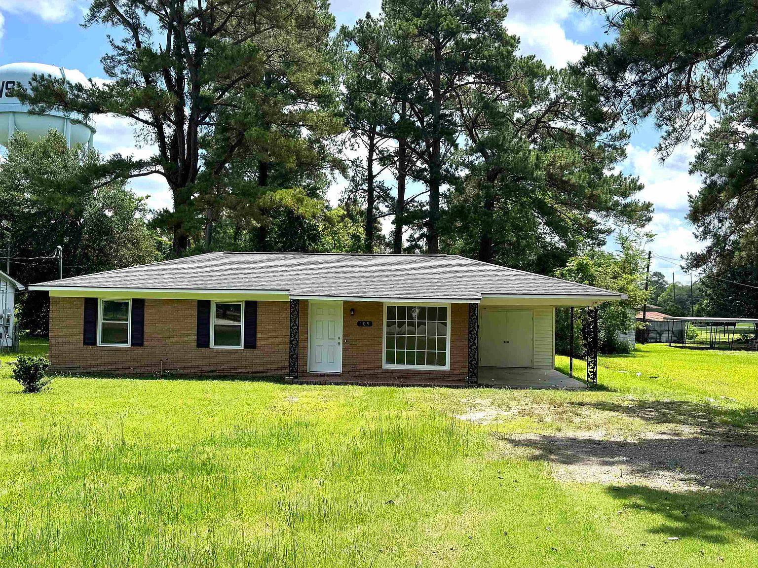 109 S Maple Ave., Andrews, SC 29510 | MLS #2600150 | Zillow