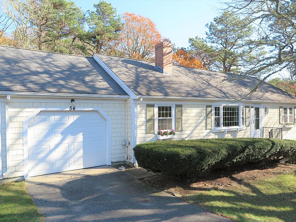 1st image of 54 Gold Finch Lane