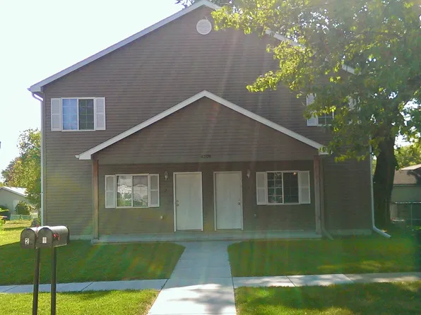 4208 N 58th St #2, Lincoln, NE 68507