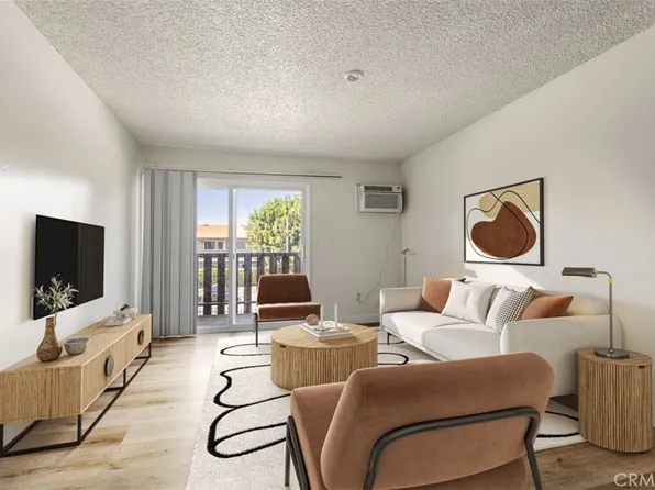 801 S Lyon St APT A205, Santa Ana, CA 92705