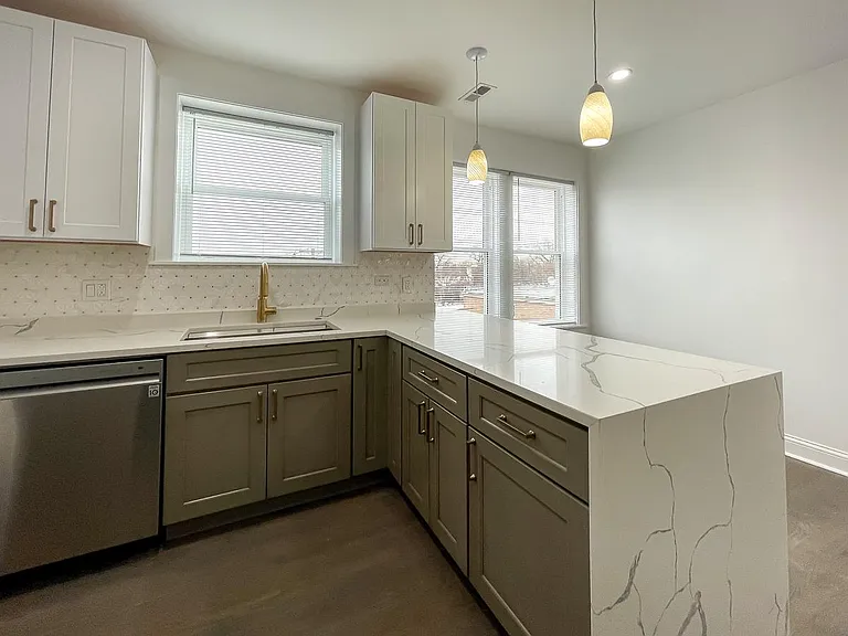 3216 W Olive Ave #1D — Photo 3