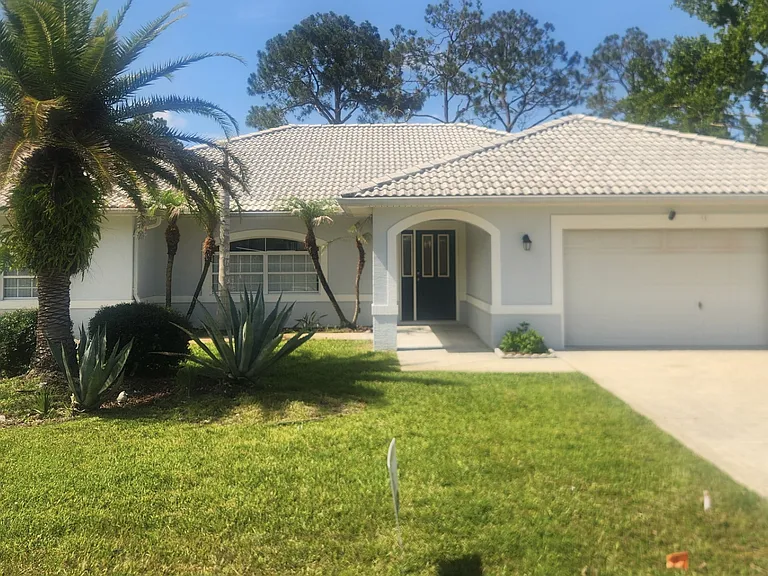 15 Prince Walter Ln — Photo 2