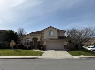 18450 Foxtail Ct, Salinas, CA 93908