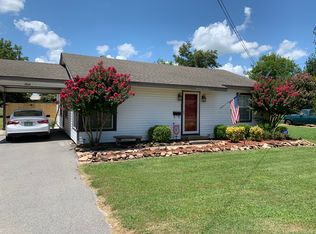 1914 S Grand Ave, Stuttgart, AR 72160