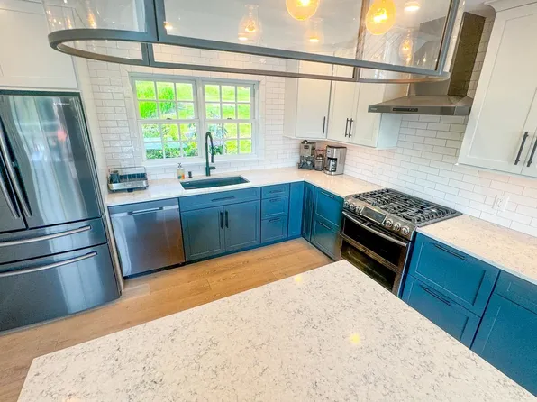 325 Farm Road, Fayston, VT 05673