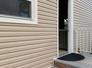 77 Copley St, Staten Island, NY 10314