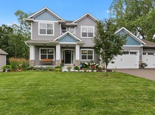 2214 Woodlynn Ave, Saint Paul, MN 55109