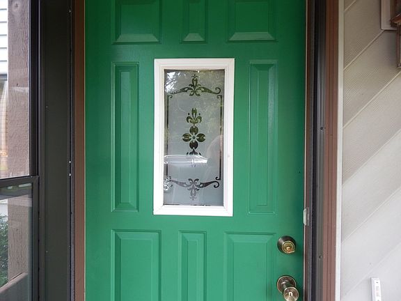 Front door looks amazing!