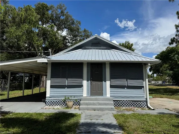 2525 Broadway, Fort Myers, FL 33901