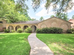 710 Enchanted River Dr, Spring, TX 77388