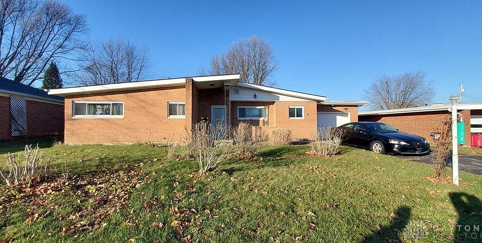 1st image of 108 Lowry Dr
