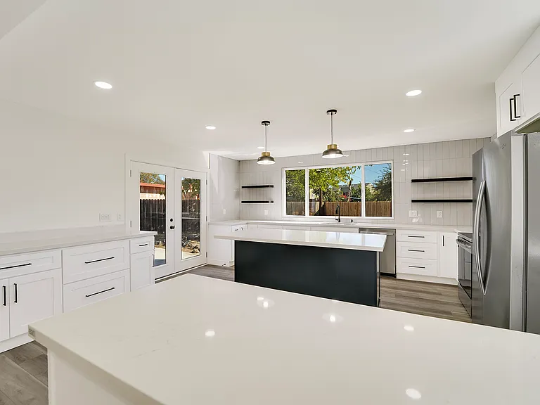1502 Coolidge St — Photo 19