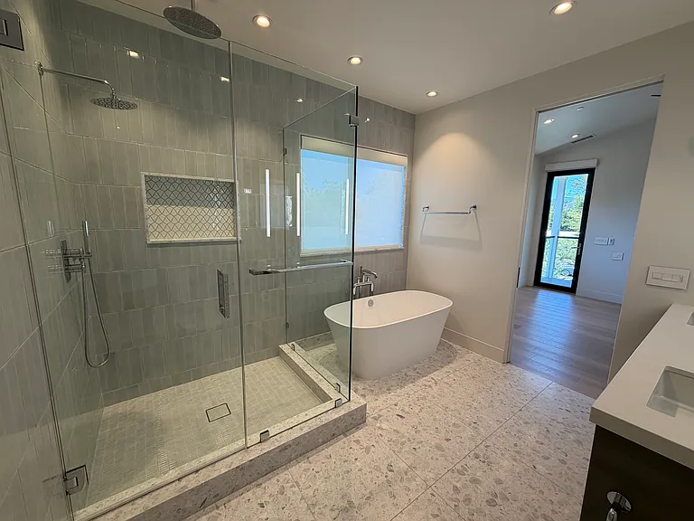 375 W Napa St #1 — Photo 11