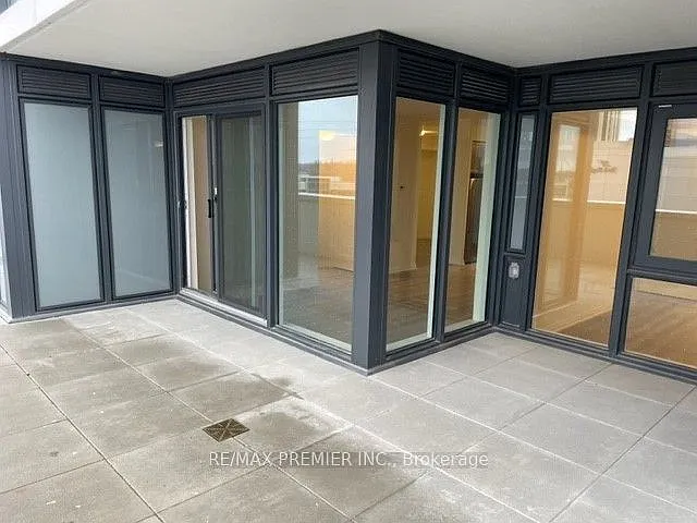 9000 Jane St #214 — Photo 14