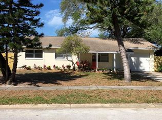 8392 Denise Dr, Seminole, FL 33777