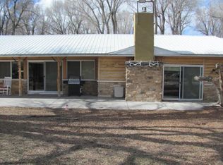 825 S Bullberry St, Hatch, UT 84735