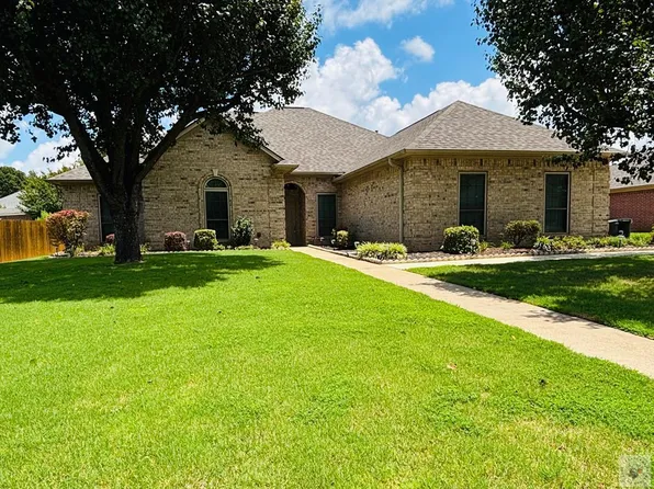 6014 Cathedral Dr, Texarkana, AR 71854