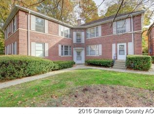 1502 S Race St #102, Urbana, IL