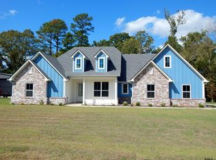 141 Indian Rock Dr, Gilmer, TX 75645