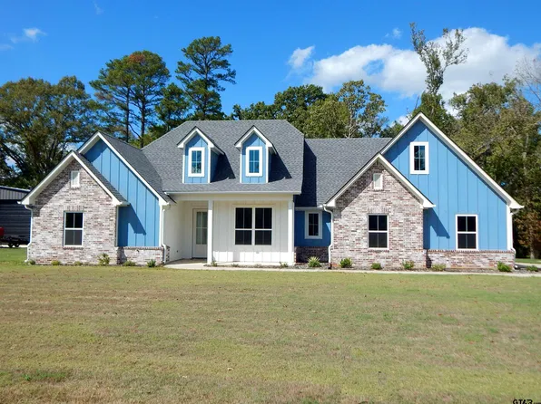 141 Indian Rock Dr, Gilmer, TX 75645