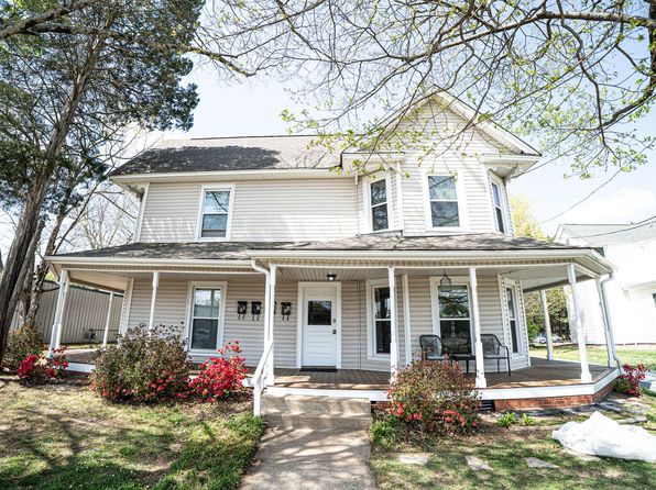 405 N Main St APT 4