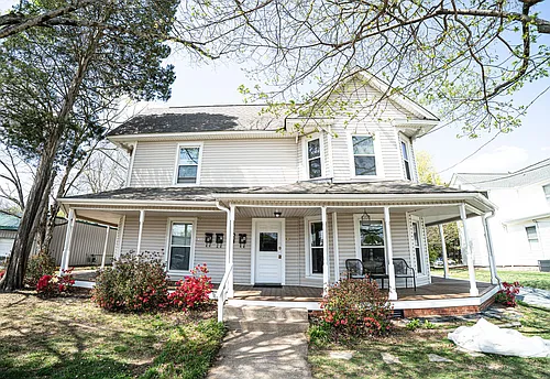405 N Main St #4 Photo 1